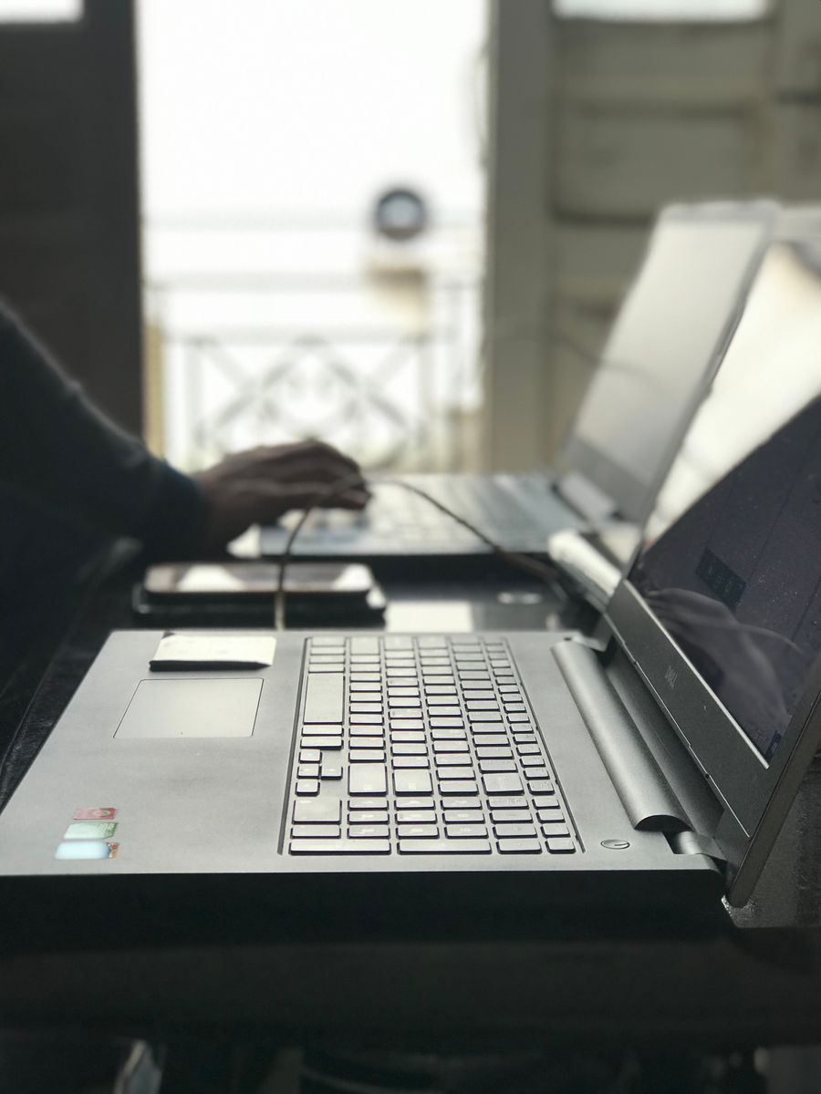 Venda Templates (Notion, Canva, Planilhas)