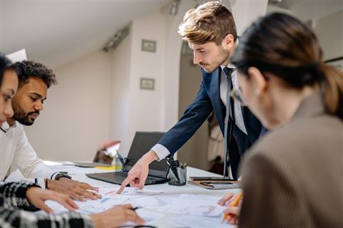 Sistemas de Trabalho para Pequenas Empresas